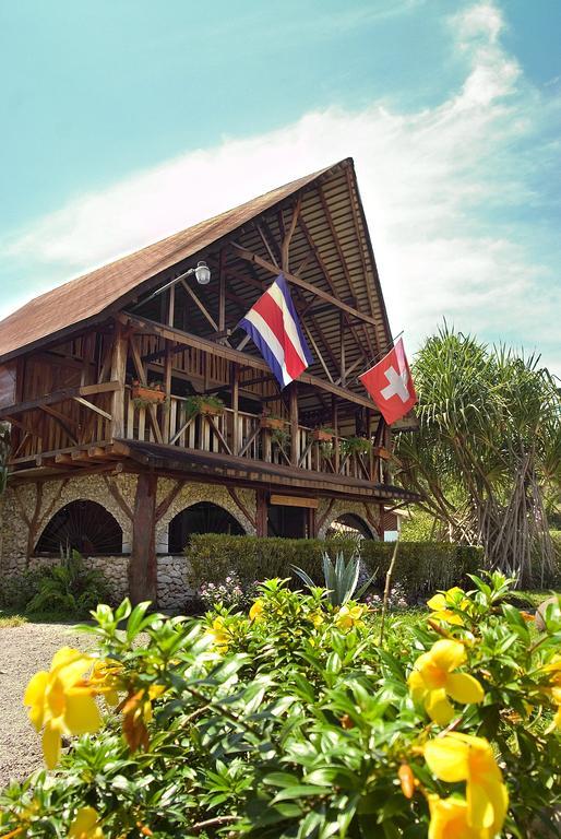 Hotel Suizo Loco Lodge & Resort Кауита Экстерьер фото